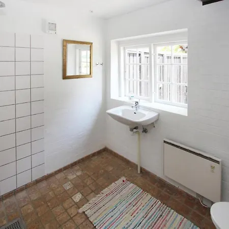 Nice In Samso With Kitchen Onsbjerg